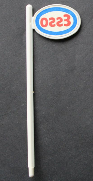 Loehmann Esso Gasstation-Flagpole 1970 Plastic (10367)